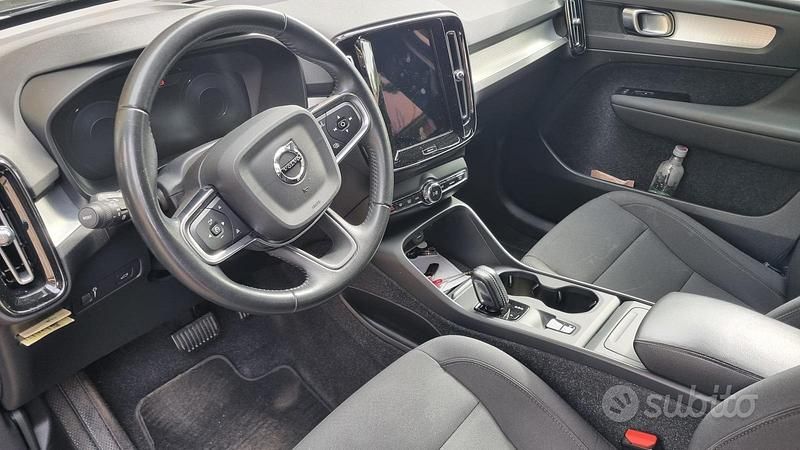 Usata Volvo XC40 2021 Blu SUV