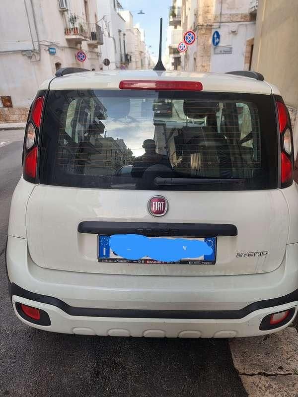 Usata Fiat Panda Cross Cross 69 CV (50 kW) 2022 Bianco Utilitaria