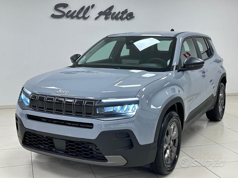 Nuova Jeep Avenger Longitude 100 CV (73 kW) 2025 Grigio SUV