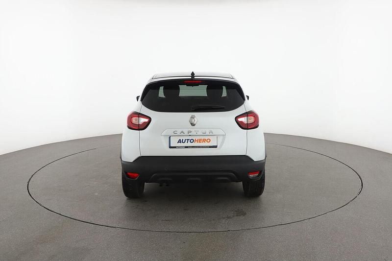 Usata Renault Captur 131 CV (96 kW) 2019 Bianco SUV