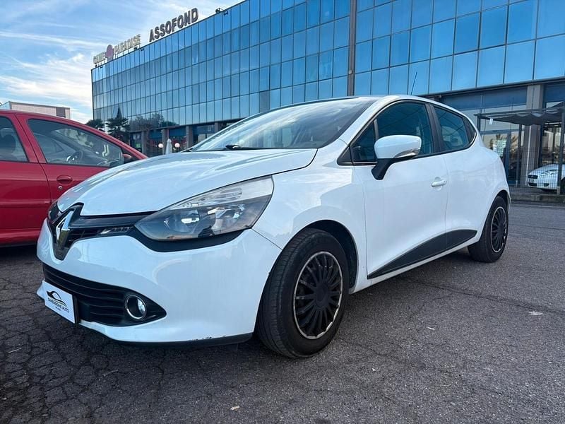 Usata Renault Clio IV 75 CV (55 kW) 2015 Bianco Berlina