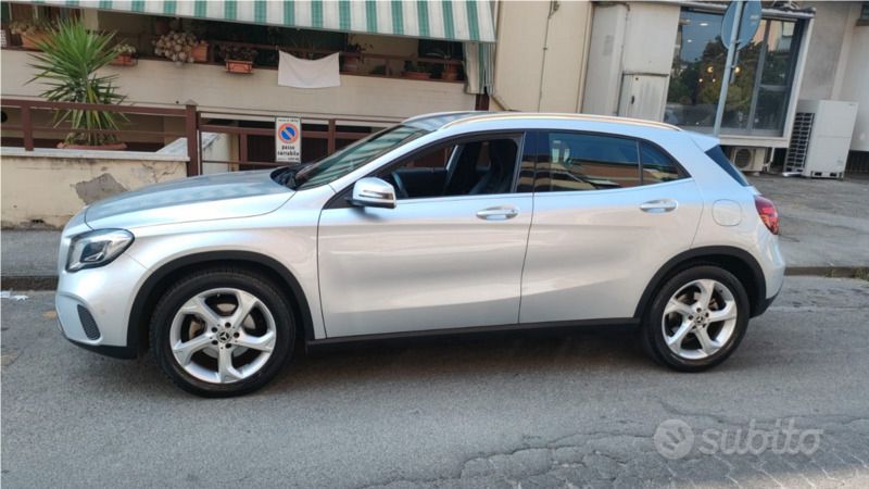 Usata 2018 Mercedes GLA180 SUV | 17.000 € (Super prezzo) - Immagine 1/4