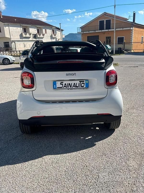 Usata Smart ForTwo Cabrio Passion 71 CV (52 kW) 2017 Bianco Cabrio