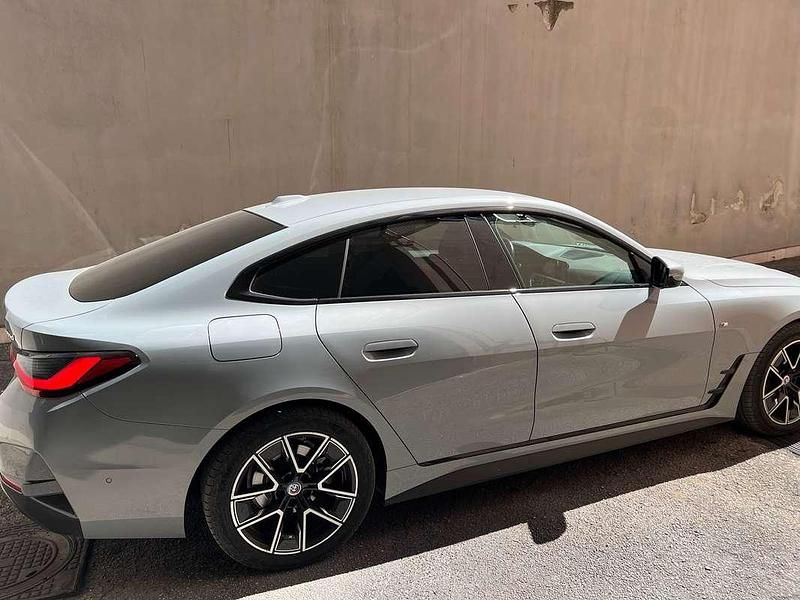 Usata BMW 420 M Sport 190 CV (139 kW) 2022 Blu/azzurro Coupé