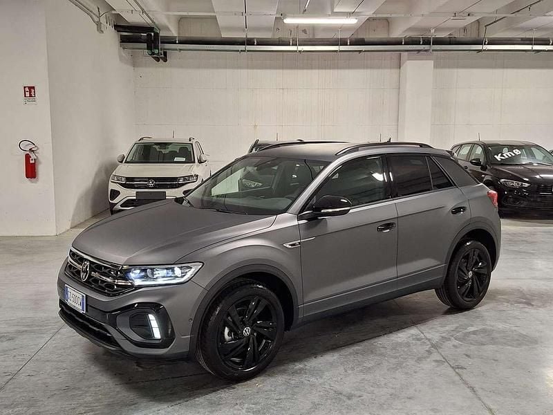 Nuova VW T-Roc R-line Plus 116 CV (85 kW) 2025 Indium grey opaco SUV