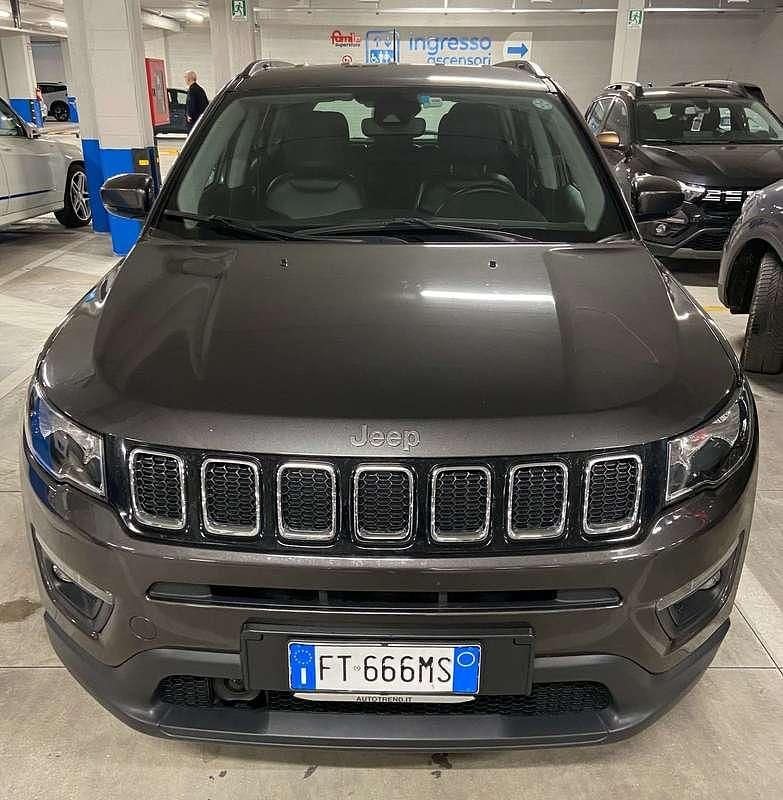 Usata Jeep Compass Longitude 140 CV (102 kW) 2018 Grigio SUV