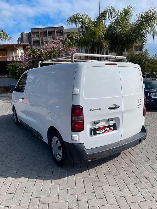 Occasion Citroën Jumpy 116 ch (85 kW) 2018 Blanc Monospace