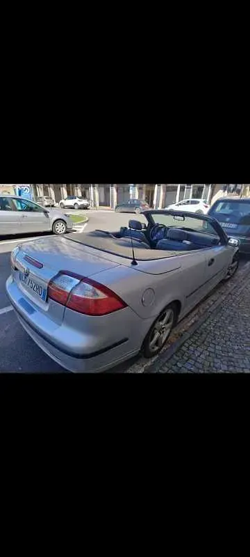 Usata Saab 9-3 Cabriolet Vector 175 CV (128 kW) 2004 Argento Cabrio