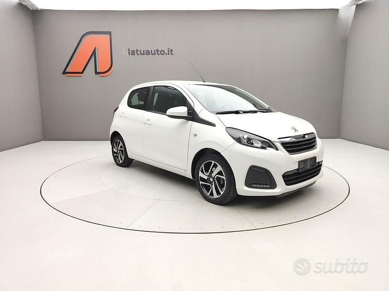 Usata Peugeot 108 Active 72 CV (52 kW) 2020 Bianco lipizan Utilitaria