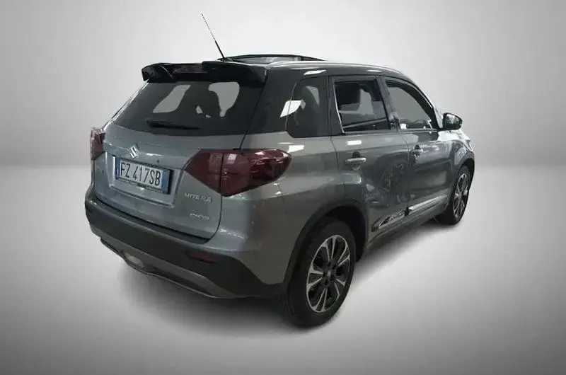 Usata Suzuki Vitara 140 CV (102 kW) 2019 Grigio SUV