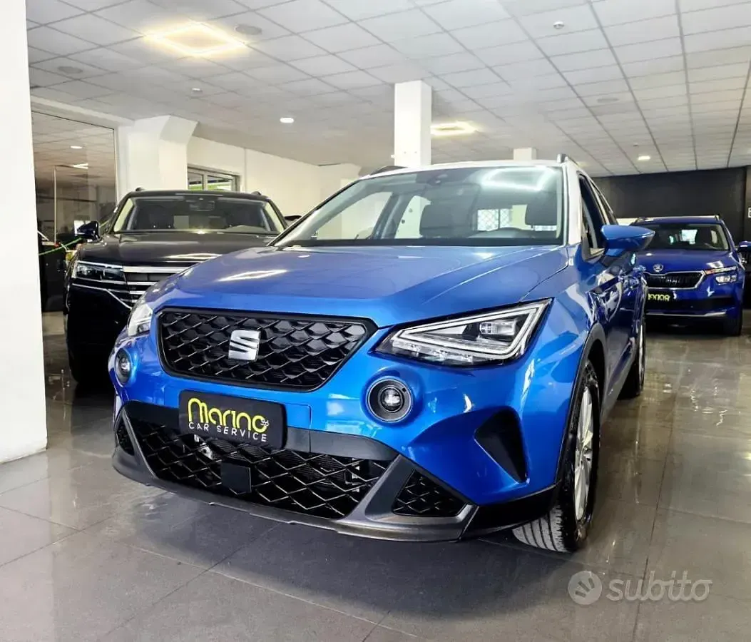 Usata Seat Arona Style 95 CV (69 kW) 2022 Blu SUV