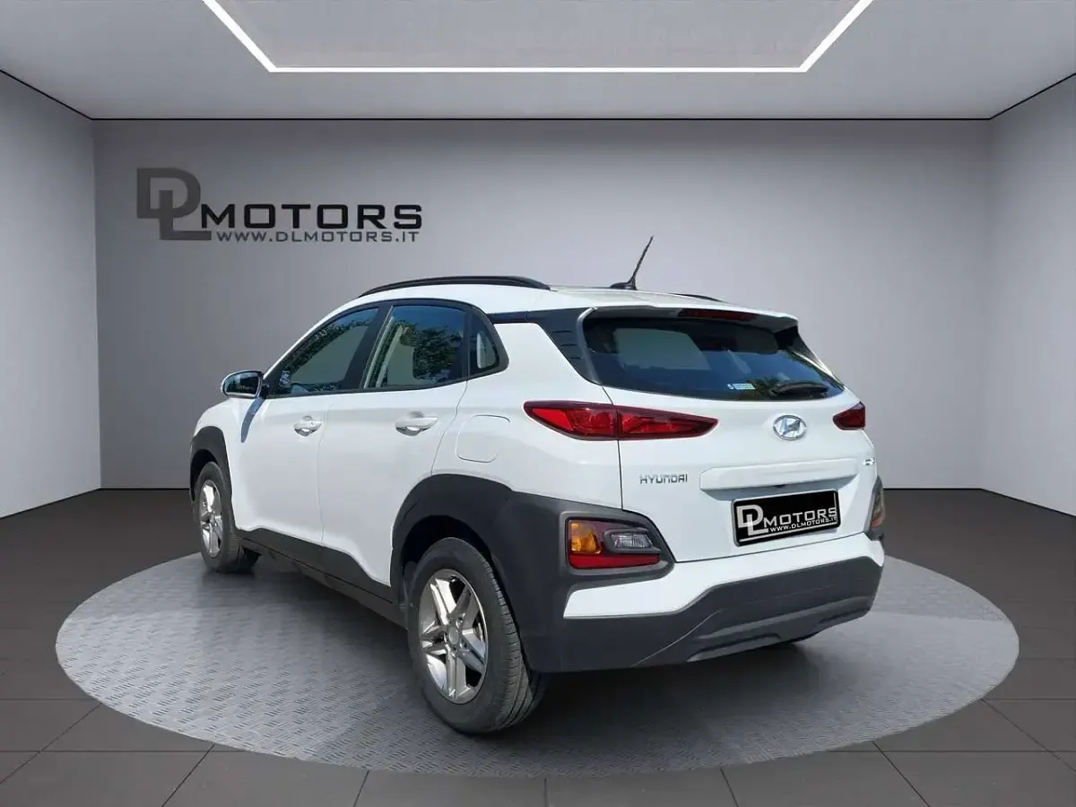 Usata Hyundai Kona XPrime 120 CV (88 kW) 2018 Bianco SUV