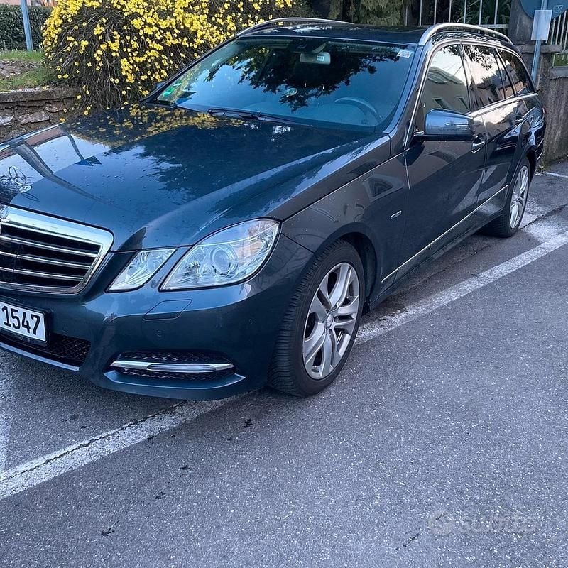 Usata Mercedes E250 Avantgarde 204 CV (150 kW) 2011 Grigio Station wagon