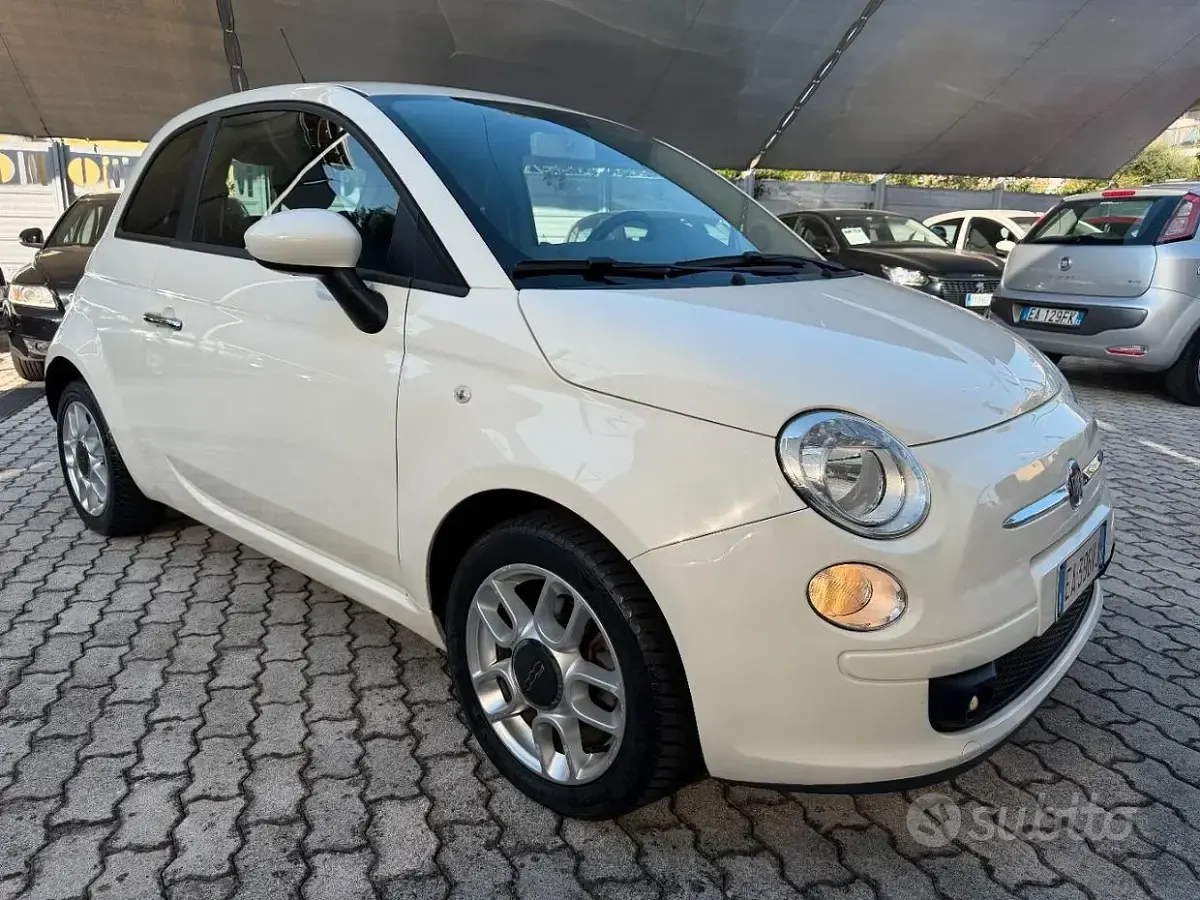 Usata Fiat 500 Sport 69 CV (50 kW) 2010 Bianco SUV