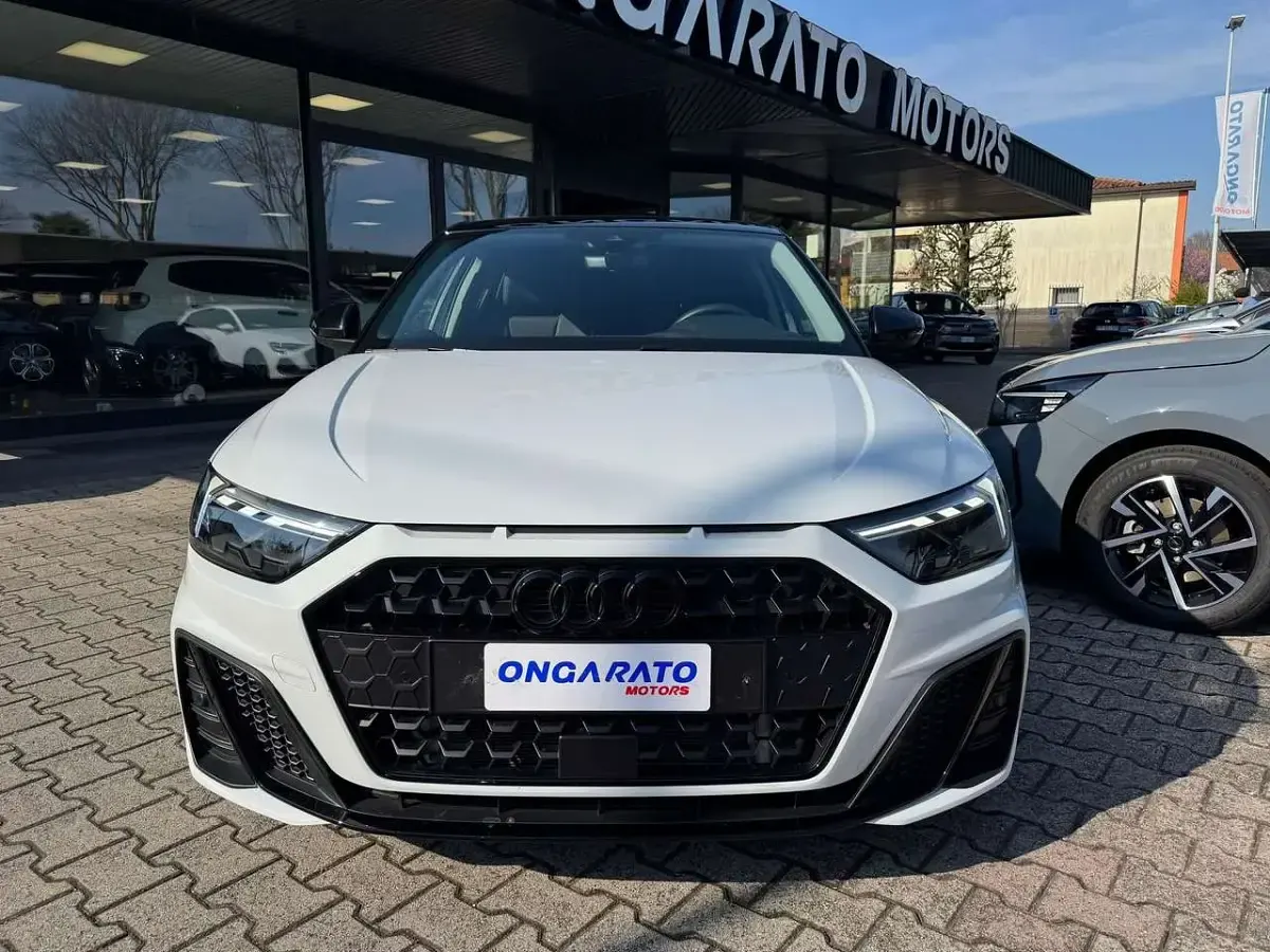 Usata Audi A1 Sportback S-Line 116 CV (85 kW) 2025 Bianco Utilitaria