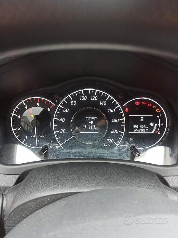 Usata Nissan Note Acenta 90 CV (66 kW) 2015 Grigio Utilitaria