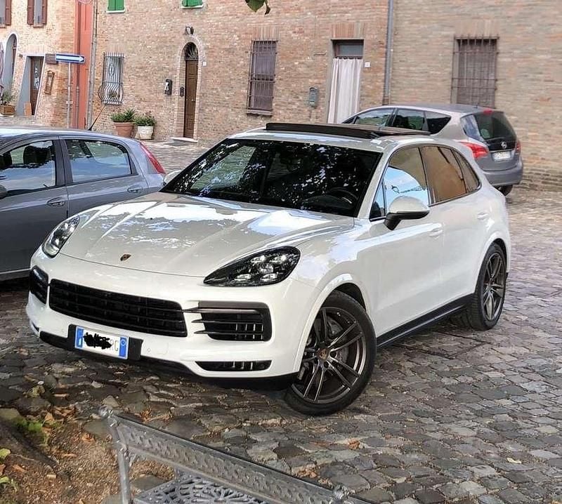 Usata Porsche Cayenne 441 CV (324 kW) 2018 Bianco SUV