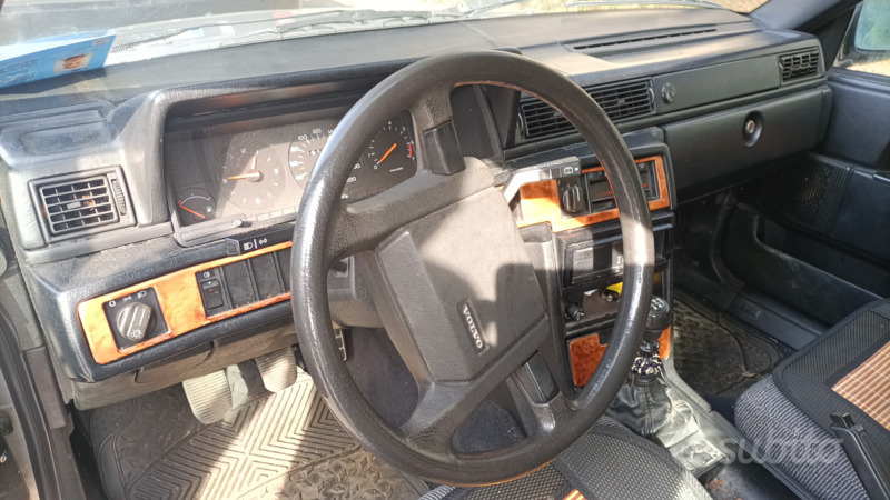 Usato 1988 Volvo 740 2.0 Benzin (5.200 €)