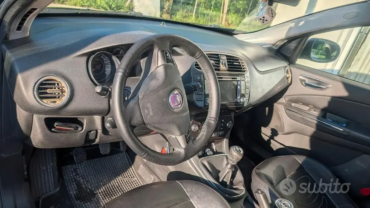 Usata Fiat Bravo 120 CV (88 kW) 2007 Nero Utilitaria