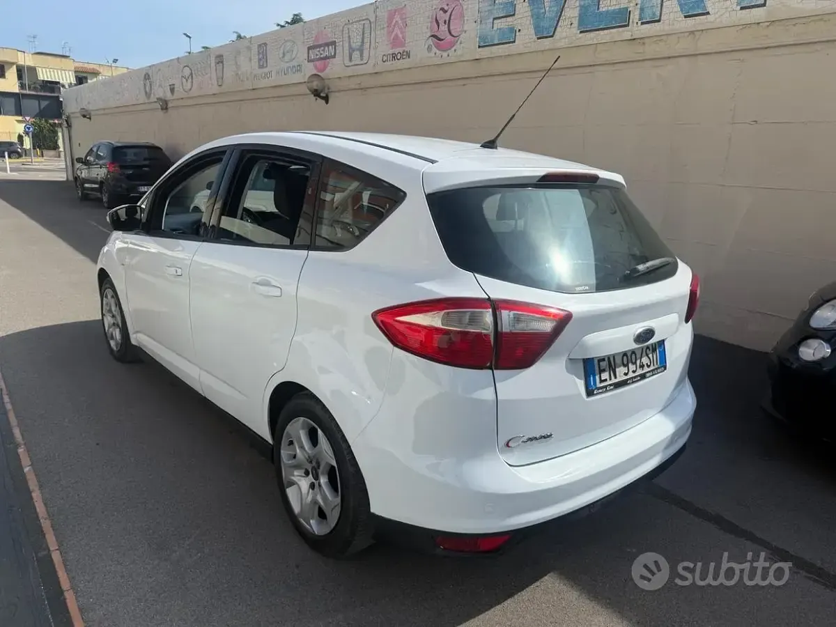 Usata Ford C-MAX 95 CV (69 kW) 2013 Bianco Monovolume