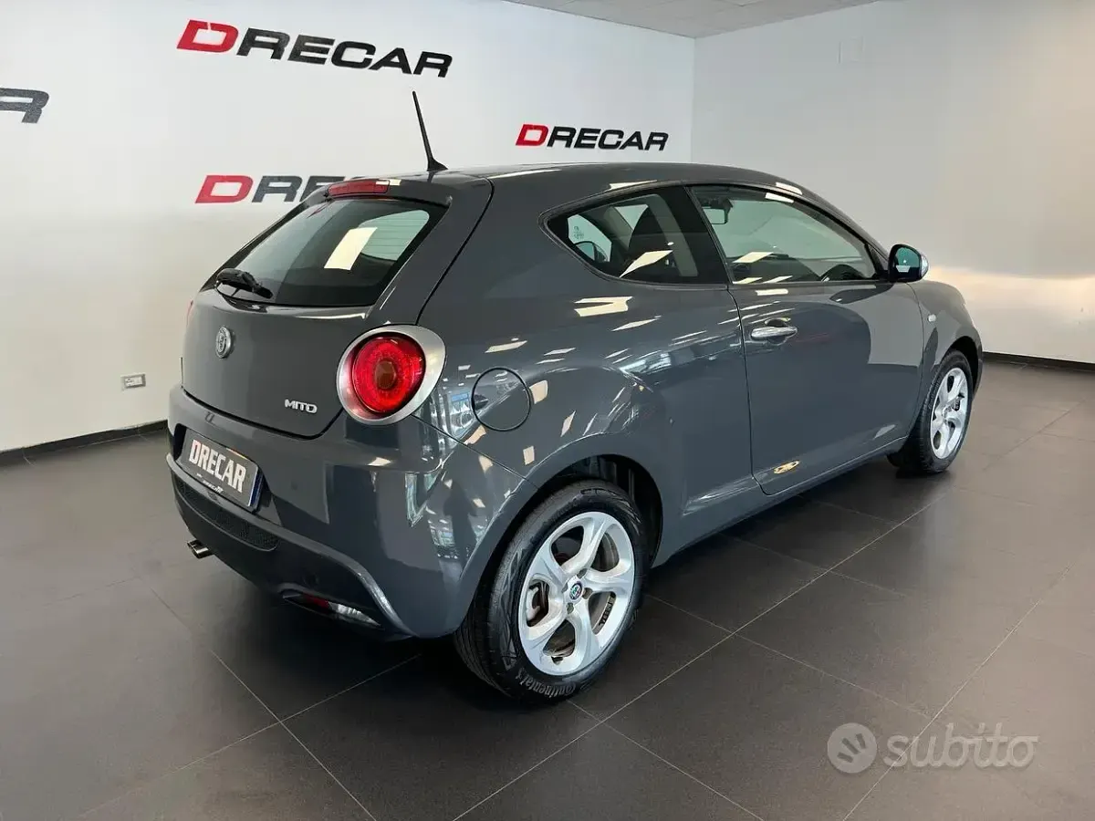 Usata Alfa Romeo MiTo 77 CV (56 kW) 2017 Grigio Utilitaria