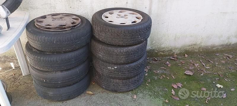 Usata Fiat Punto 70 CV (51 kW) 2004 Rosso Utilitaria