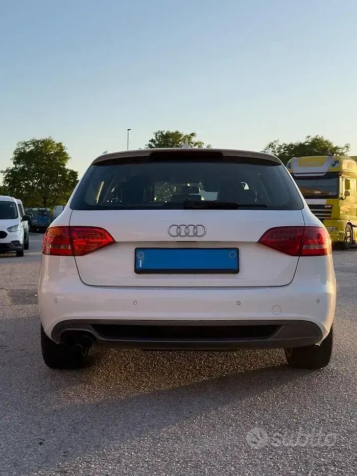 Usata Audi A4 S-Line 170 CV (125 kW) 2009 Bianco Station wagon