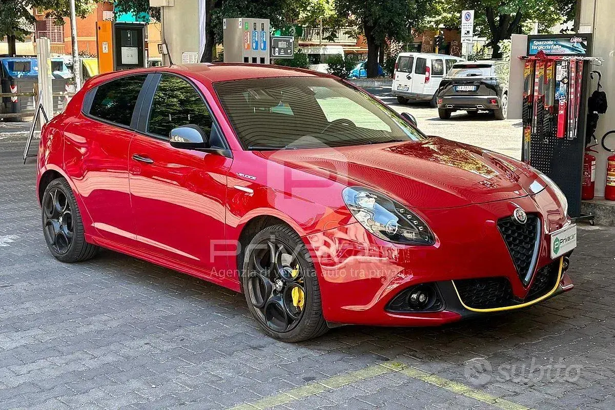 Usata Alfa Romeo Giulietta Veloce 170 CV (125 kW) 2020 Rosso Utilitaria