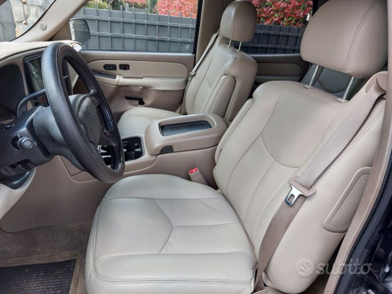 Usata Chevrolet Tahoe 273 CV (200 kW) 2002 Nero SUV