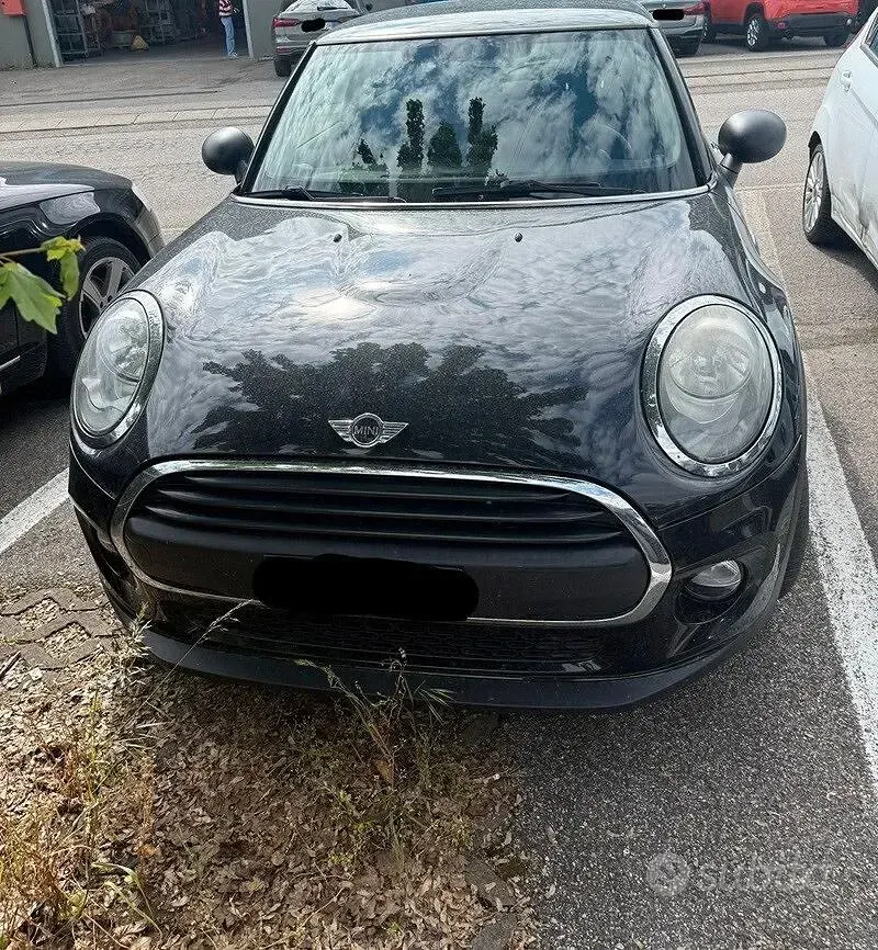 Usata Mini ONE 75 CV (55 kW) 2014 Nero Utilitaria