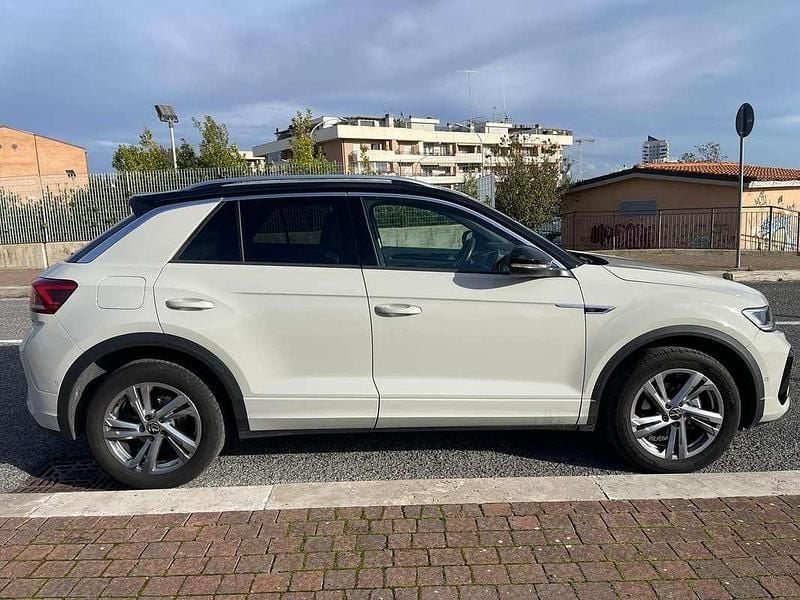 Usata VW T-Roc R-line 110 CV (80 kW) 2023 Grigio SUV