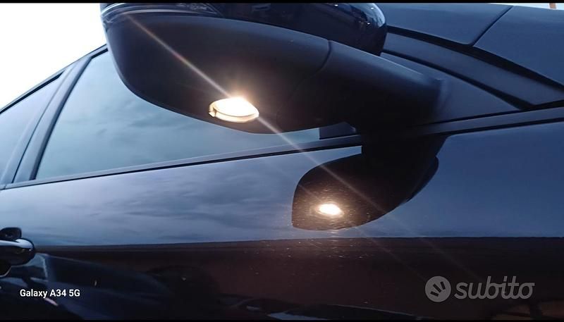 Usado Ford Kuga 120 CV (88 kW) 2022 SUV