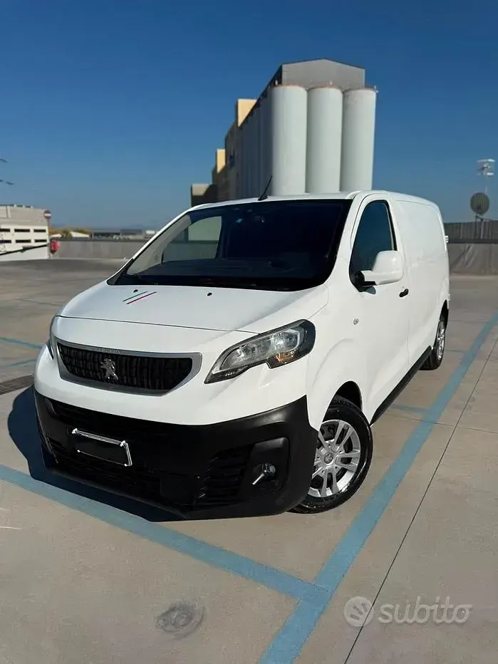 Usata Peugeot Expert 122 CV (89 kW) 2017 Beige Furgone