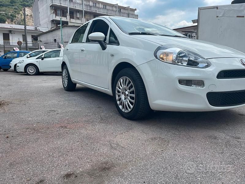 Usata Fiat Grande Punto 2017 Bianco Utilitaria