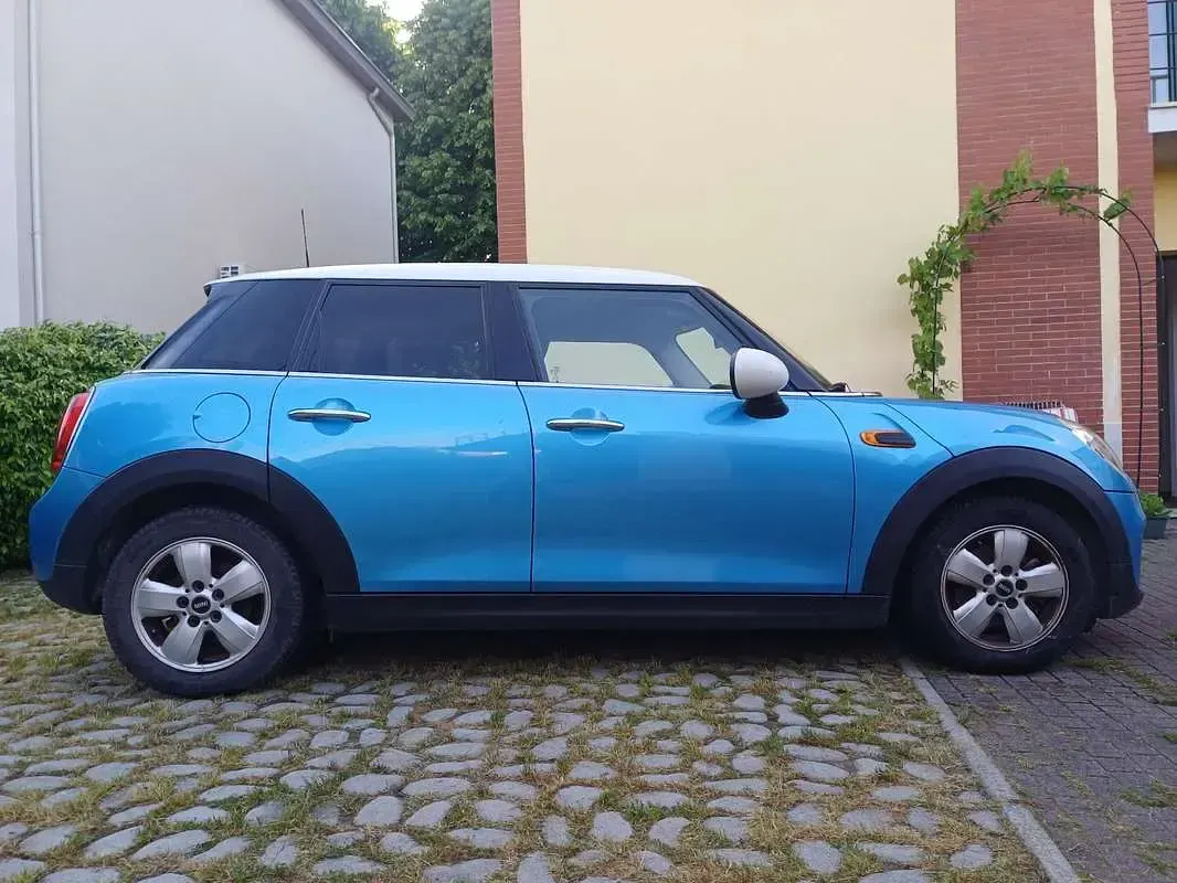 Begagnad Mini ONE 75 HK (55 kW) 2016 Halvkombi