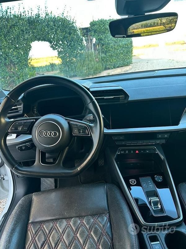 Usata Audi A3 S-Line 150 CV (110 kW) 2022 Bianco Monovolume