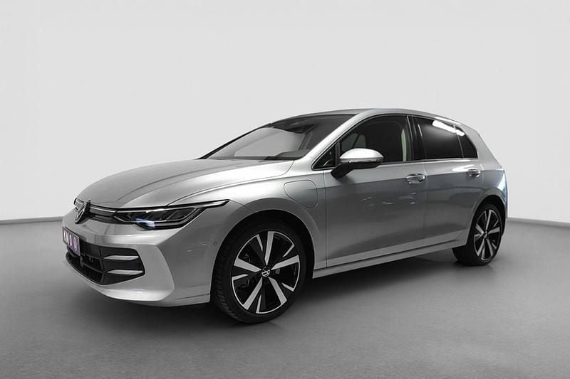 Usata VW Golf VIII Edition 150 CV (110 kW) 2025