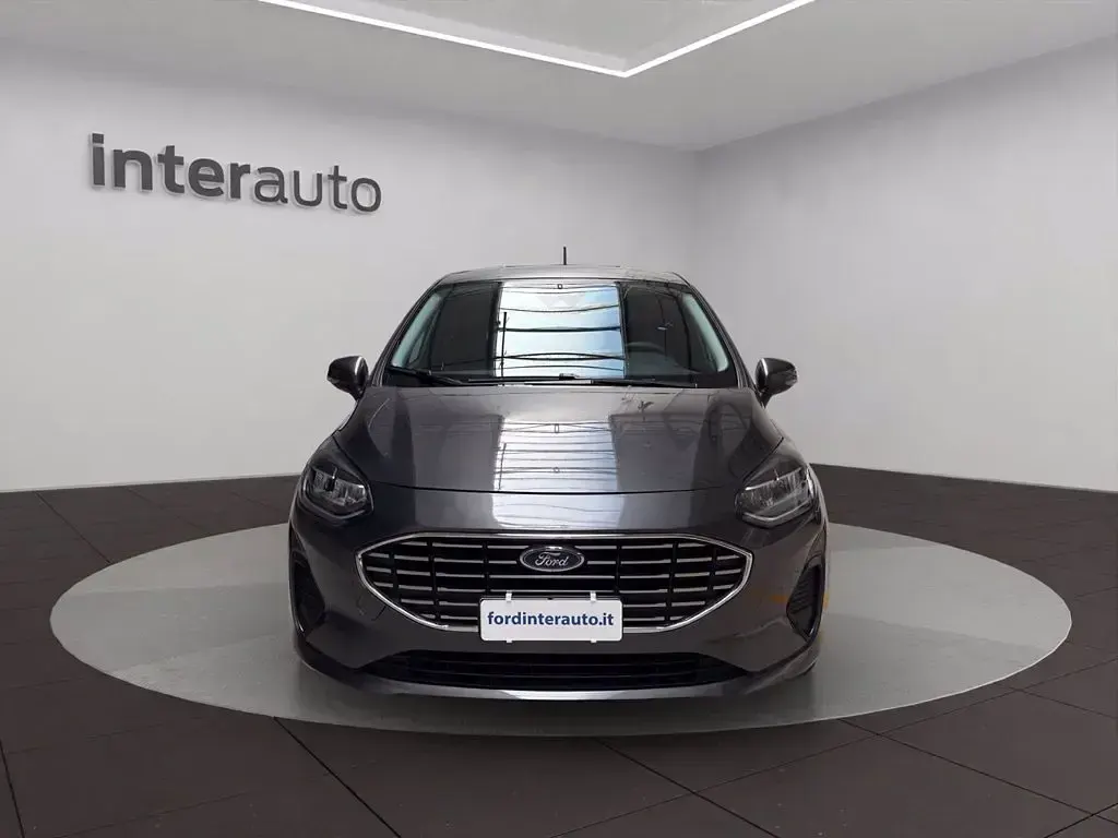 Usata Ford Fiesta Titanium 75 CV (55 kW) 2024 Magnetic grey (metallizzato) Berlina