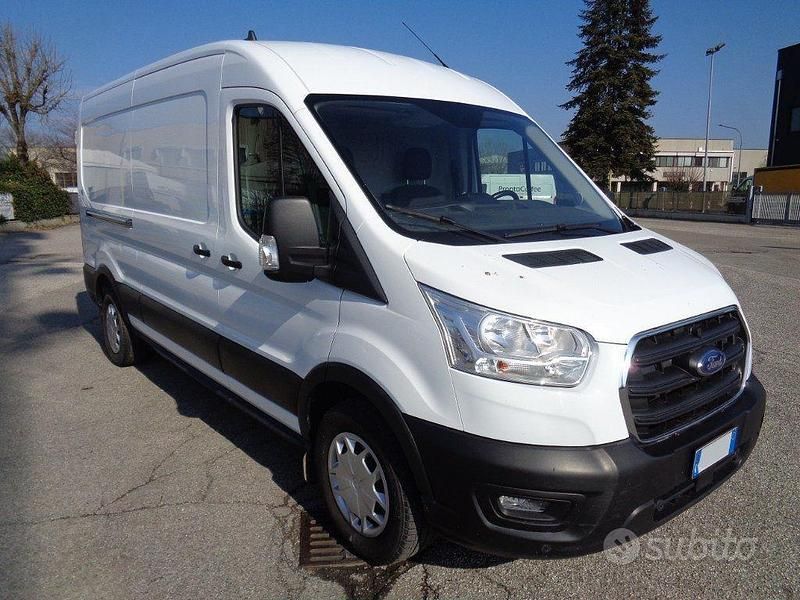 Usata Ford Transit Trend 131 CV (96 kW) 2020 Bianco pastello Furgone
