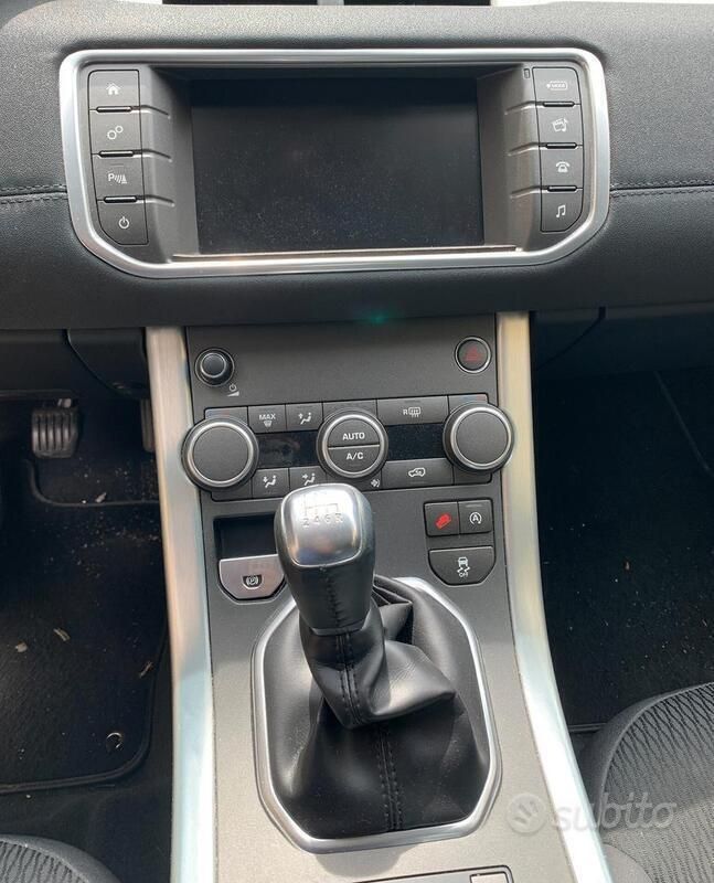 Usata Land Rover Range Rover evoque HSE Dynamic 150 CV (110 kW) 2017 Bianco SUV