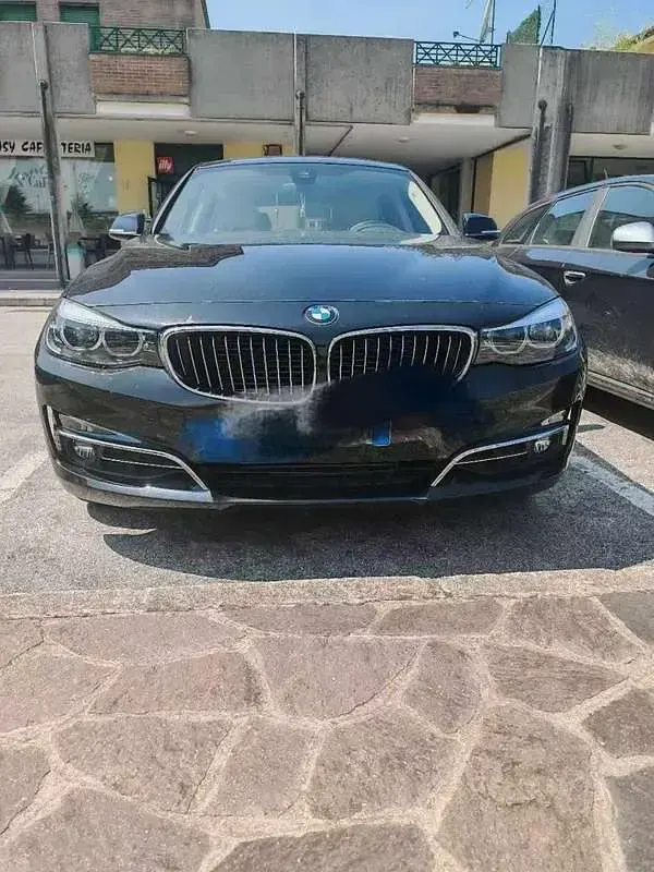 Usata BMW 318 Luxury Line 150 CV (110 kW) 2019 Berlina