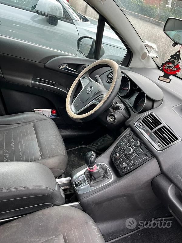 Usata Opel Meriva 2012 Monovolume