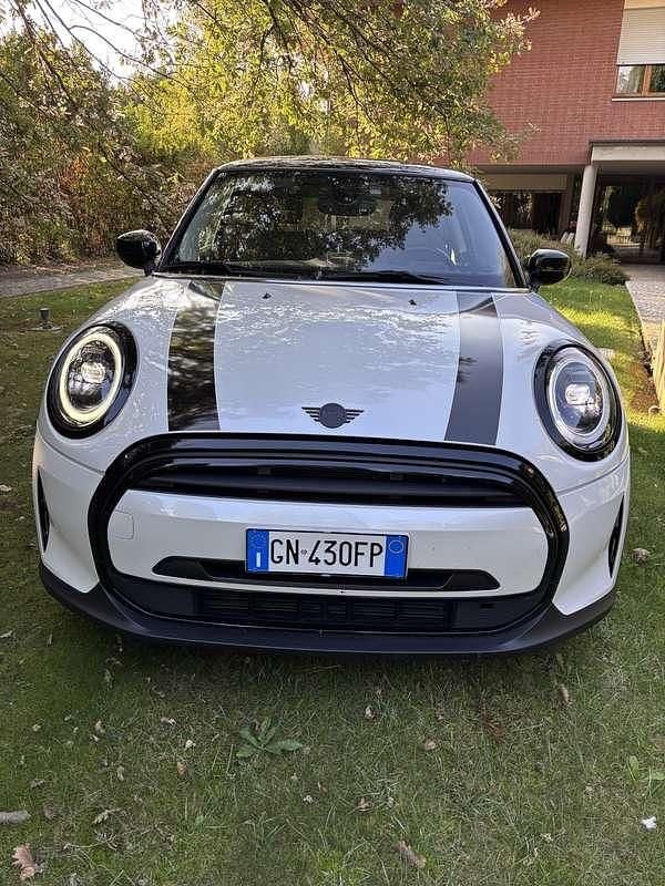 Usata Mini Cooper Premium Plus 136 CV (100 kW) 2023 Bianco Utilitaria