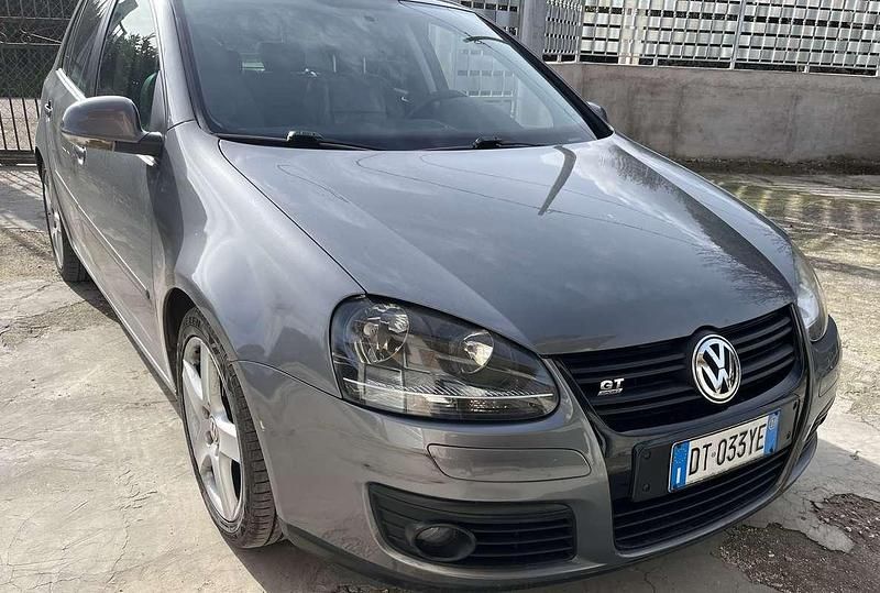 Usata VW Golf VI GT 105 CV (77 kW) 2009 Utilitaria