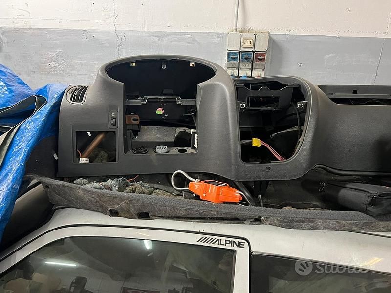 Usata Citroën Saxo 2001 Bianco Utilitaria