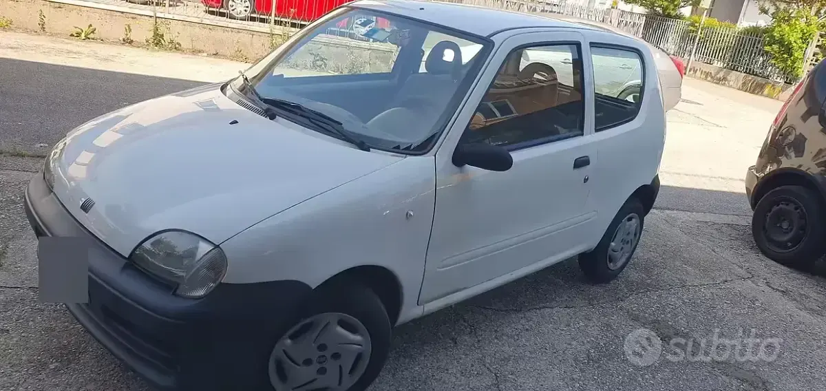 Usata Fiat 600 54 CV (39 kW) 2005 Bianco Utilitaria