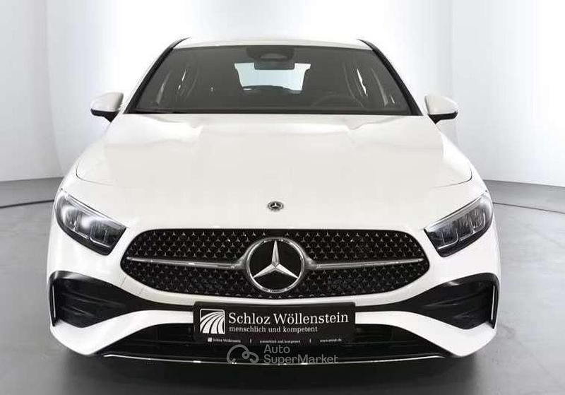Usata Mercedes A180 AMG 136 CV (100 kW) 2025 Bianco Berlina