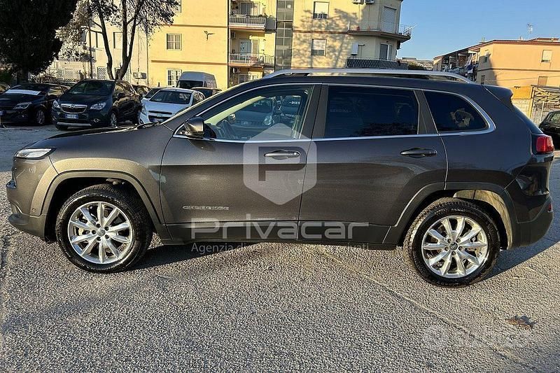Usata Jeep Cherokee Limited 200 CV (147 kW) 2016 Grigio SUV