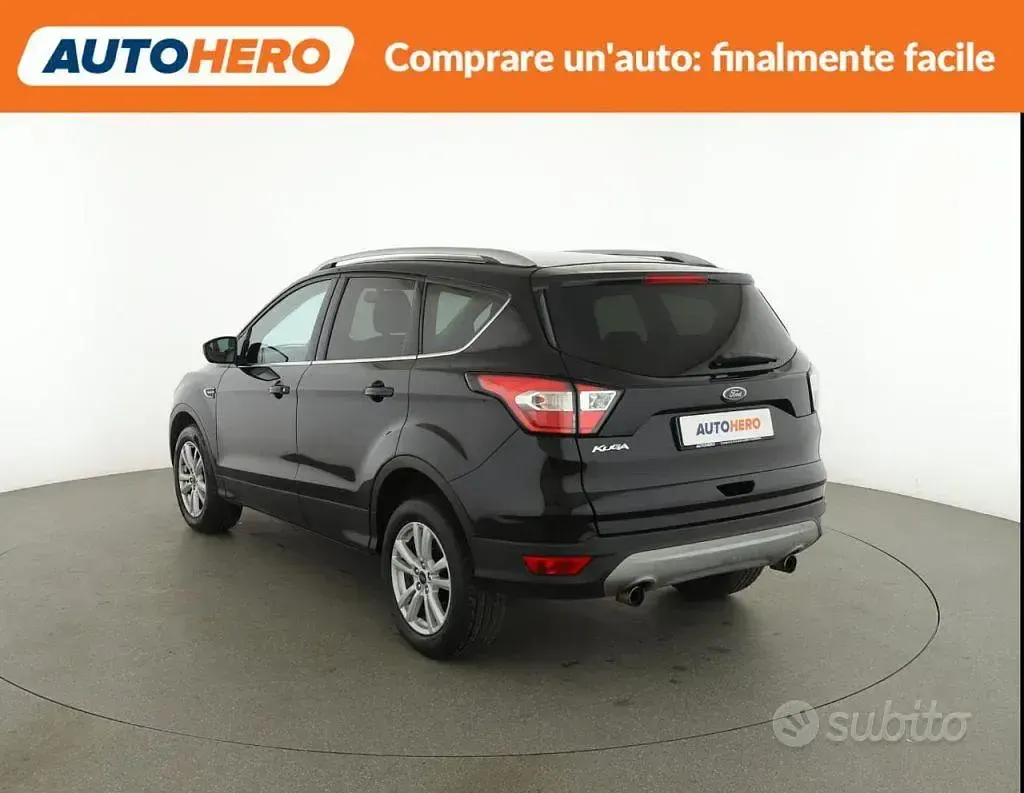 Usata Ford Kuga Business Edition 120 CV (88 kW) 2019 Nero SUV