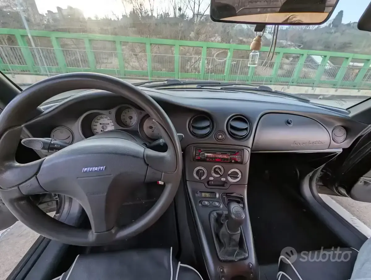 Usata Fiat Barchetta 131 CV (96 kW) 2000 Nero Cabrio